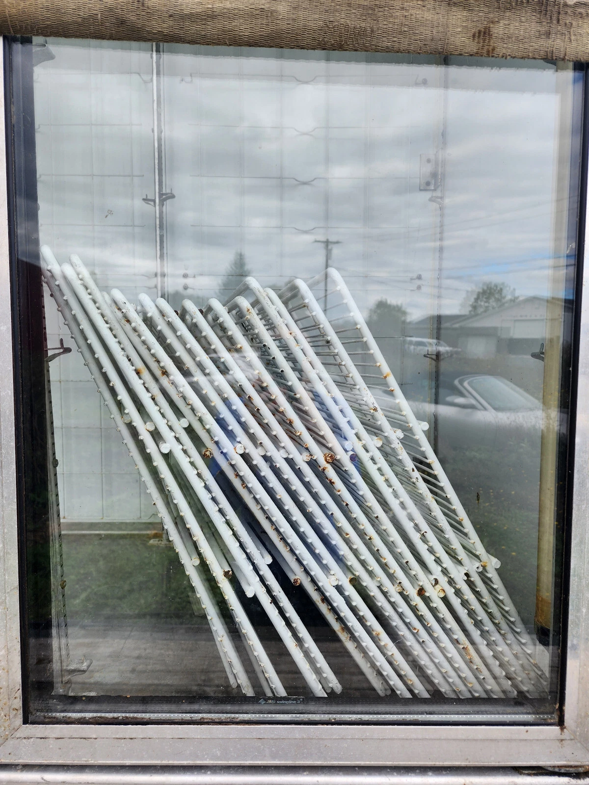 FOGEL VERTICAL 4 SECTION GLASS DOOR REFRIGERATOR FM-100-RRGM, 115V - Image 6